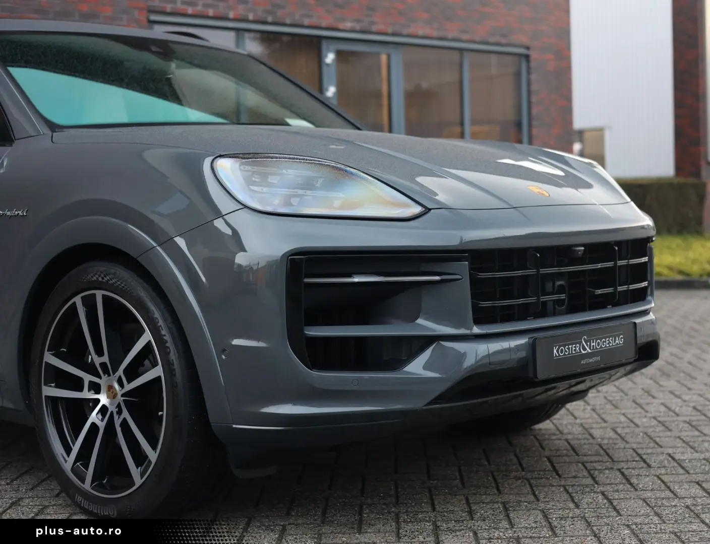 PORSCHE Cayenne E-Hybrid   PTS - Manufaktur - Voll!