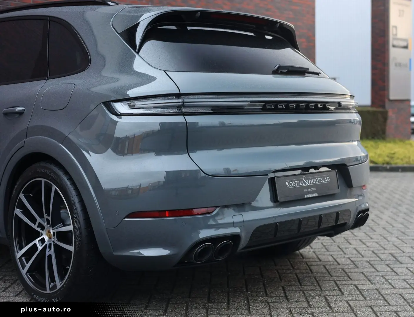 PORSCHE Cayenne E-Hybrid   PTS - Manufaktur - Voll!