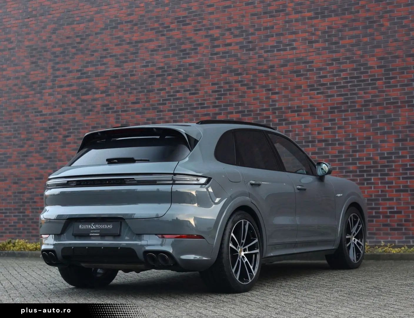PORSCHE Cayenne E-Hybrid   PTS - Manufaktur - Voll!