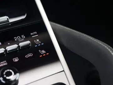 PORSCHE Cayenne E-Hybrid   PTS - Manufaktur - Voll!