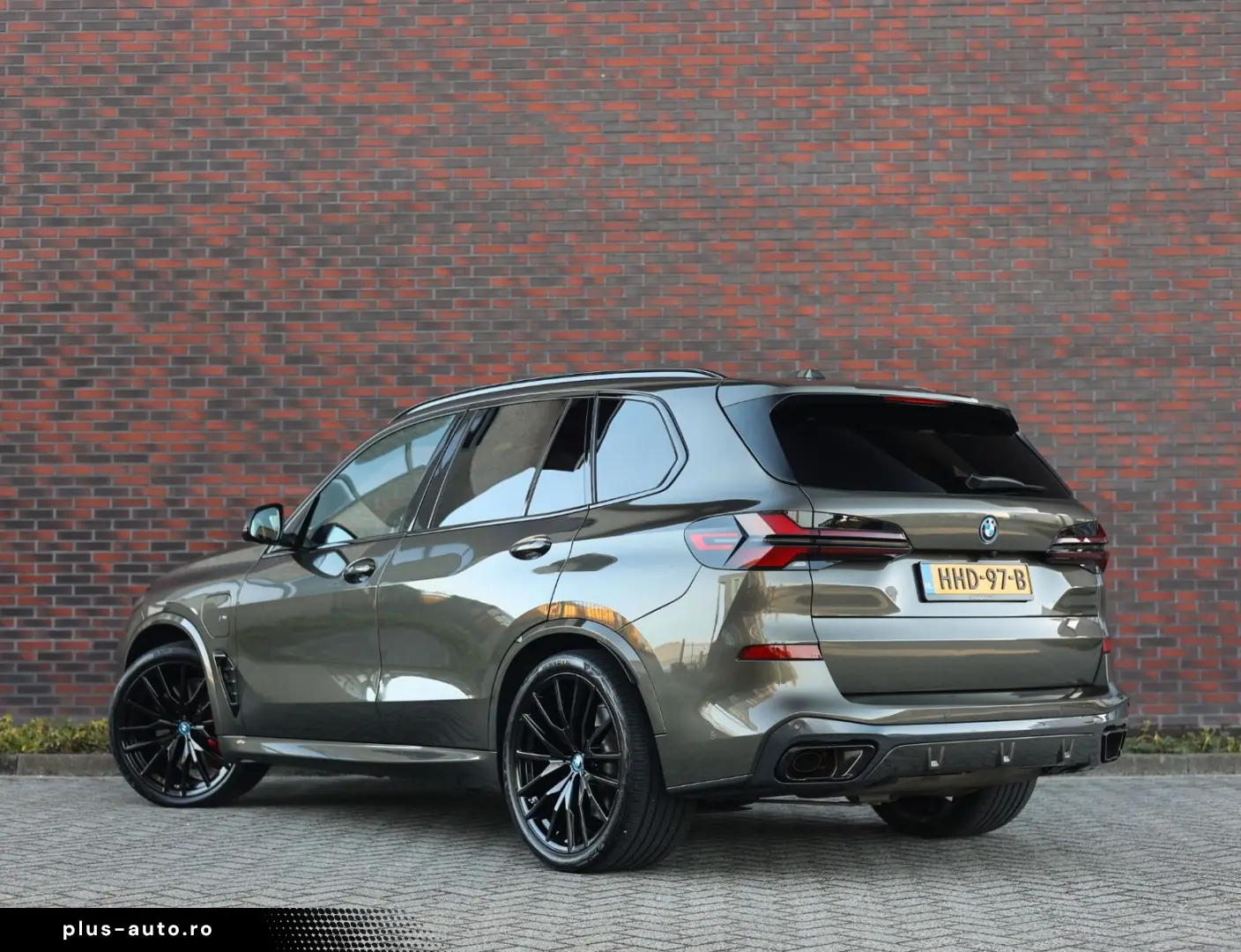 BMW X5 50e xDrive   Pano - AHK - HUD