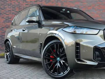 BMW X5 50e xDrive   Pano - AHK - HUD