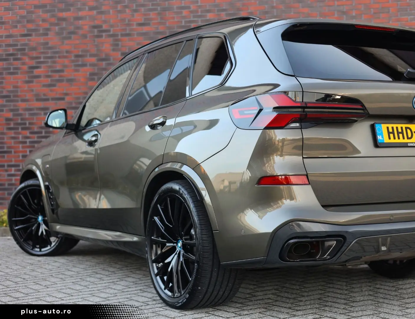 BMW X5 50e xDrive   Pano - AHK - HUD