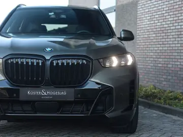 BMW X5 50e xDrive   Pano - AHK - HUD