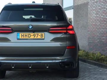 BMW X5 50e xDrive   Pano - AHK - HUD
