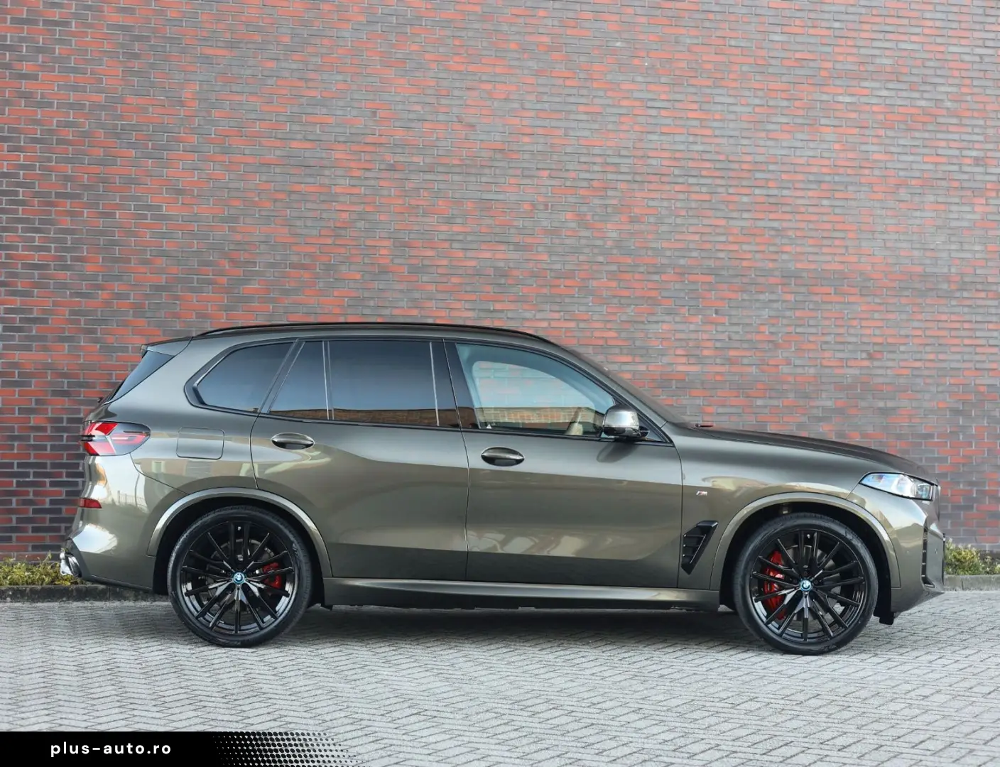 BMW X5 50e xDrive   Pano - AHK - HUD