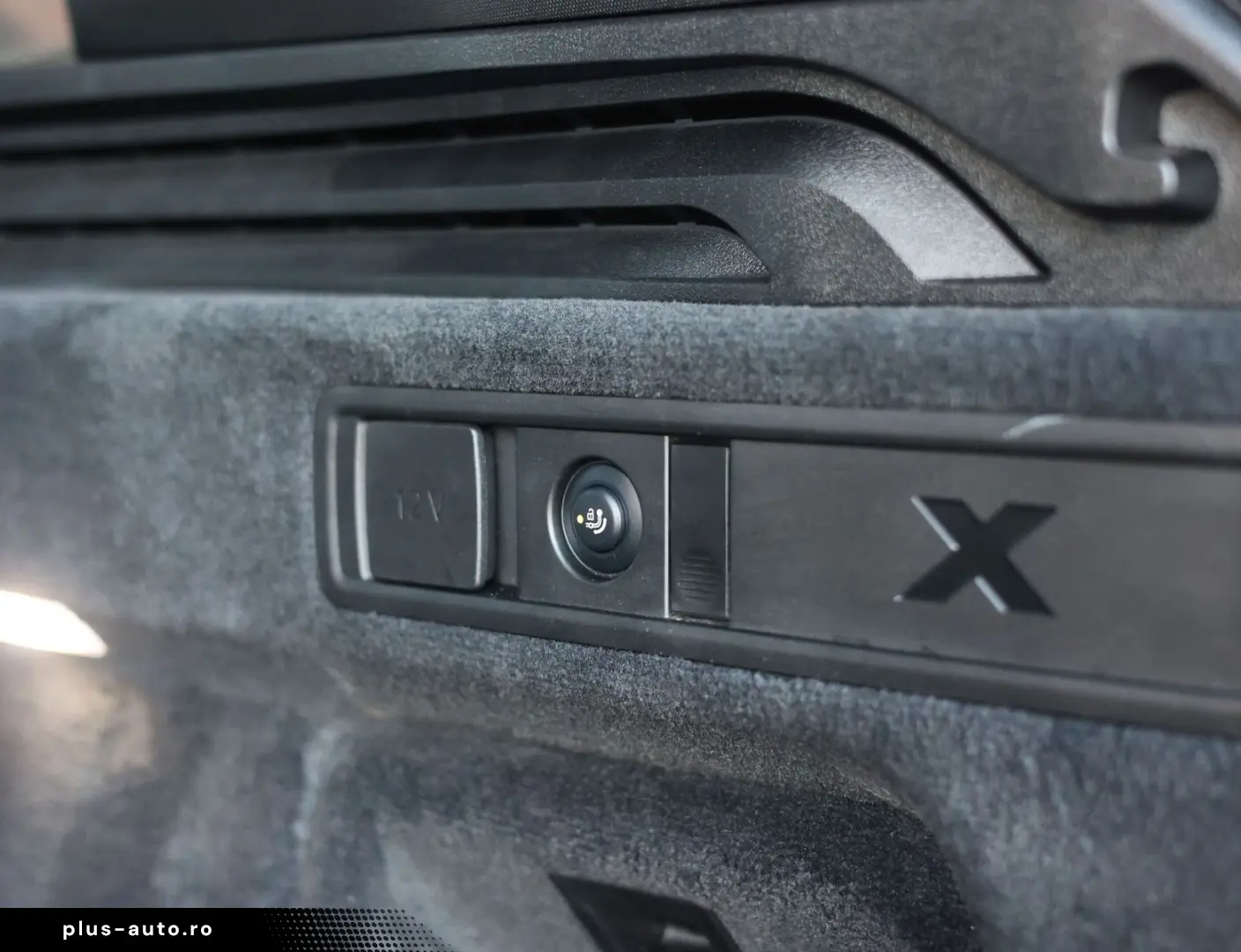 BMW X5 50e xDrive   Pano - AHK - HUD