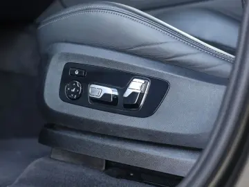 BMW X5 50e xDrive   Pano - AHK - HUD