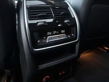 BMW X5 50e xDrive   Pano - AHK - HUD