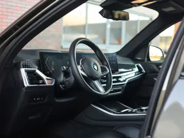 BMW X5 50e xDrive   Pano - AHK - HUD