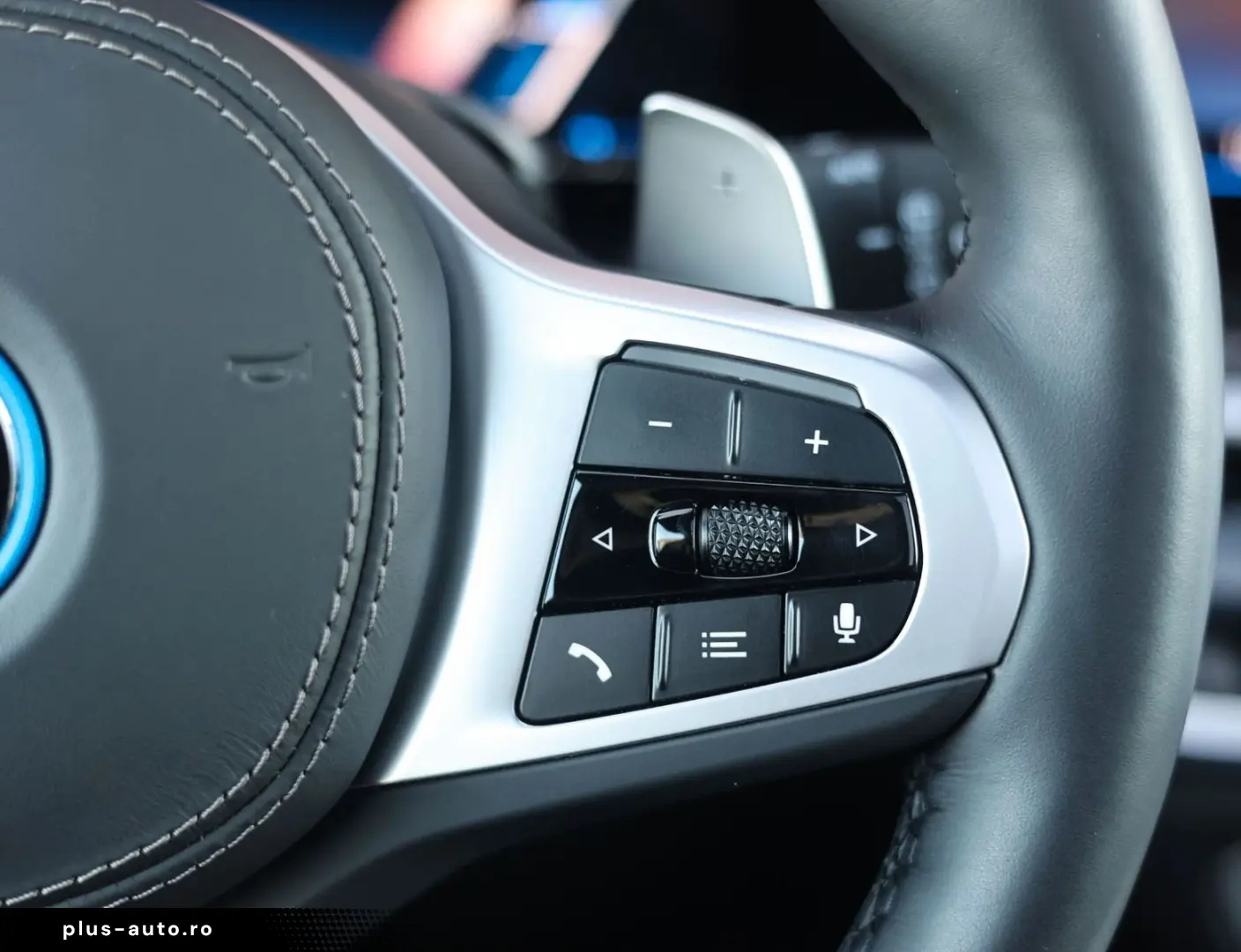 BMW X5 50e xDrive   Pano - AHK - HUD