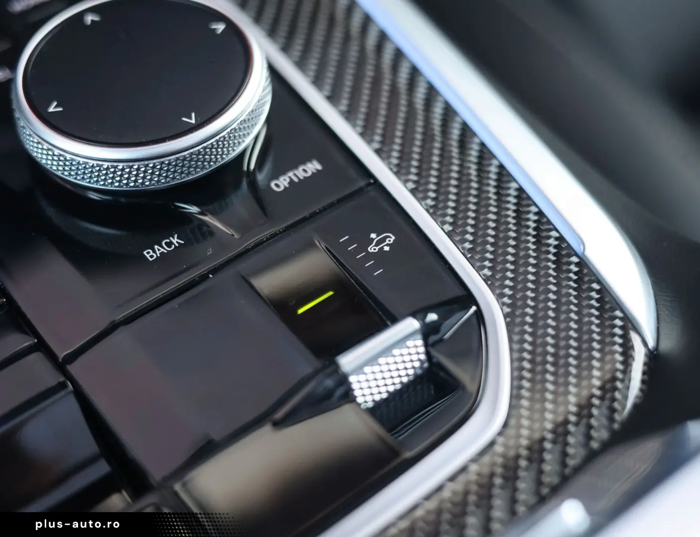 BMW X5 50e xDrive   Pano - AHK - HUD