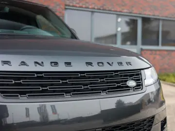 LAND ROVER Range Rover Sport P550e Autobiography