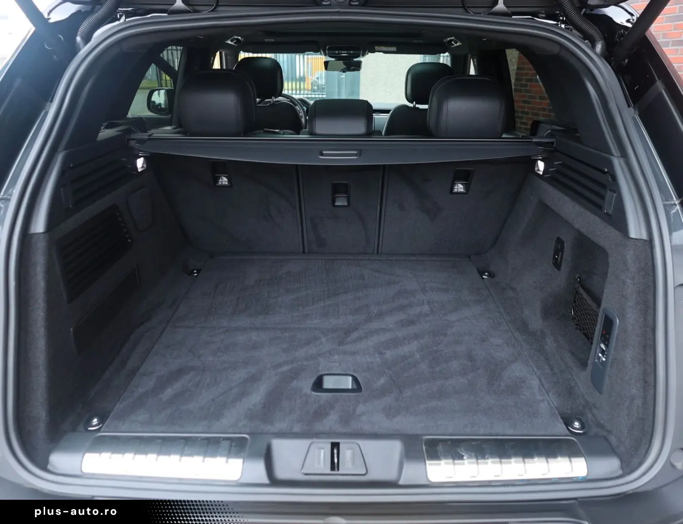 LAND ROVER Range Rover Sport P550e Autobiography