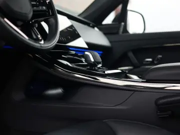 LAND ROVER Range Rover Sport P550e Autobiography