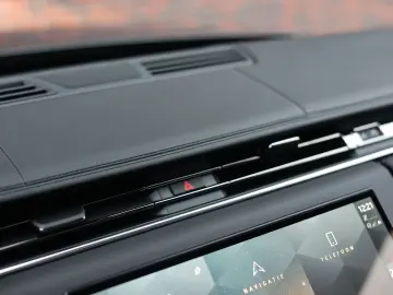 LAND ROVER Range Rover Sport P550e Autobiography