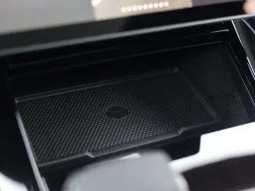 LAND ROVER Range Rover Sport P550e Autobiography