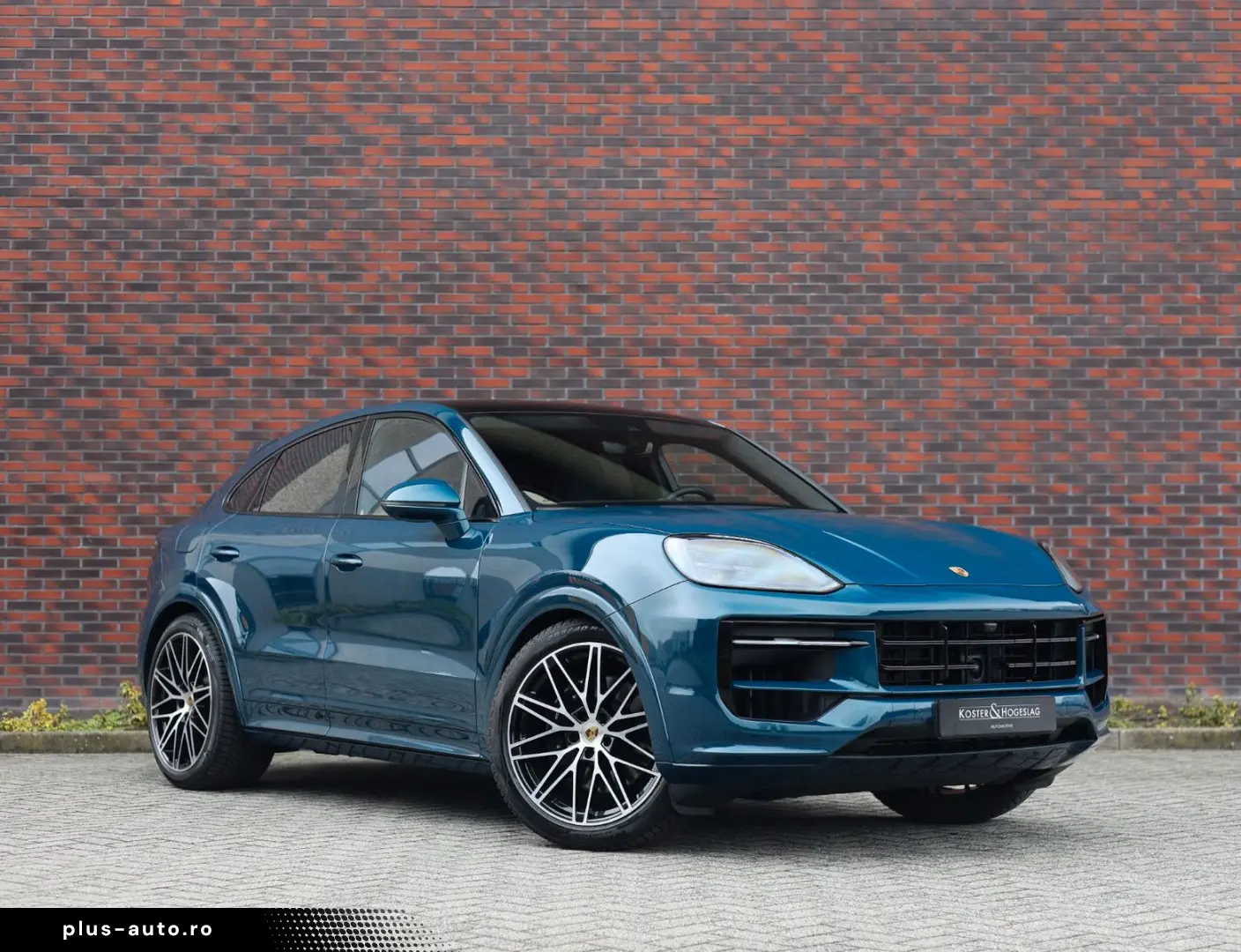 PORSCHE Cayenne Coupe E-Hybrid   Pano - AHK
