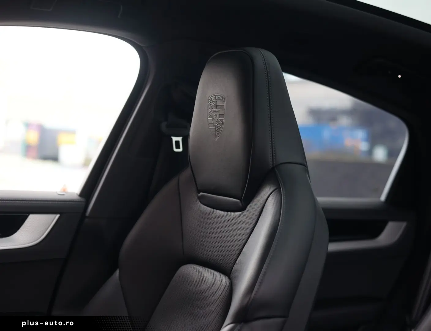 PORSCHE Cayenne Coupe E-Hybrid   Pano - AHK