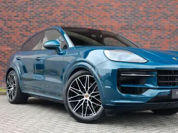 PORSCHE Cayenne Coupe E-Hybrid   Pano - AHK