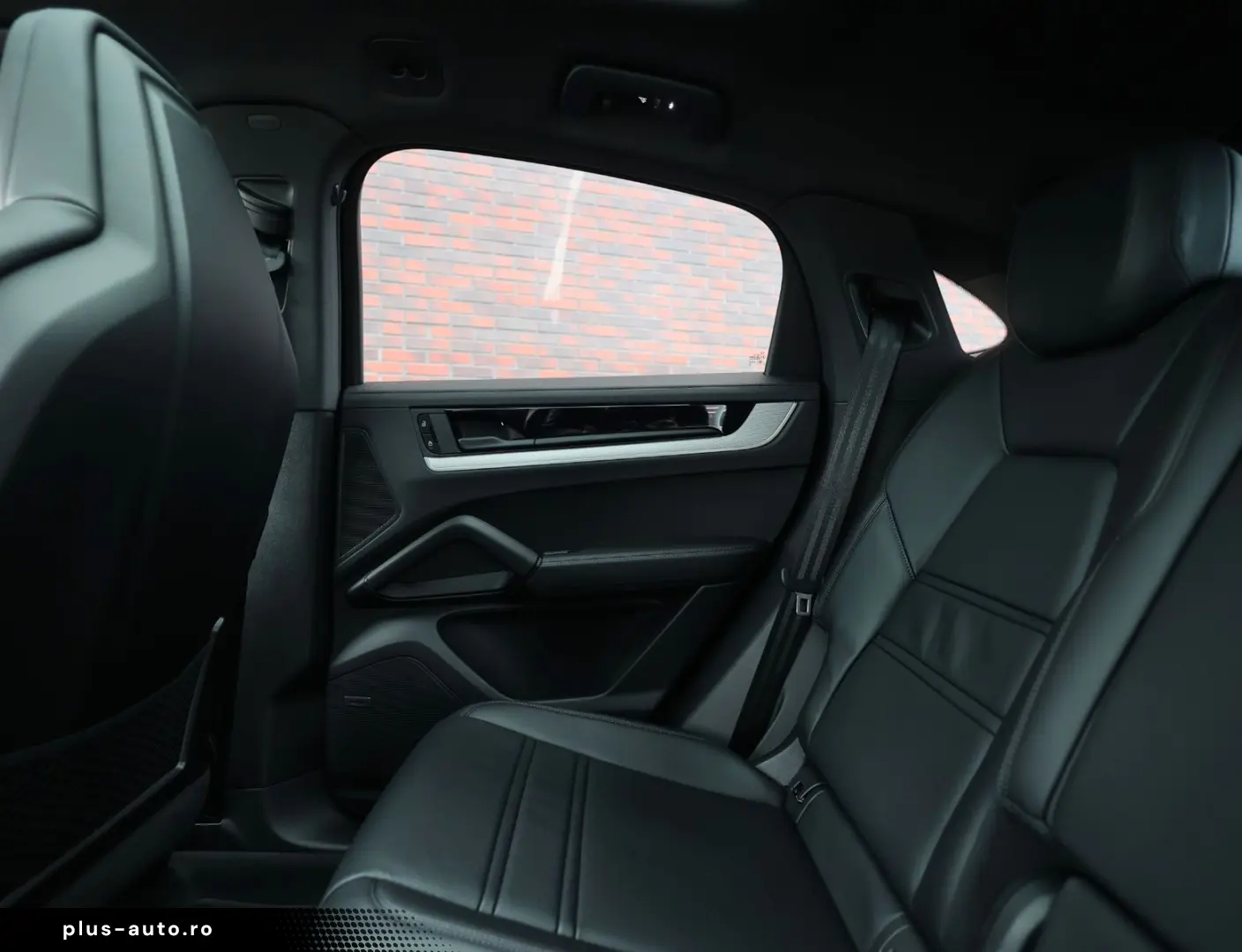 PORSCHE Cayenne Coupe E-Hybrid   Pano - AHK