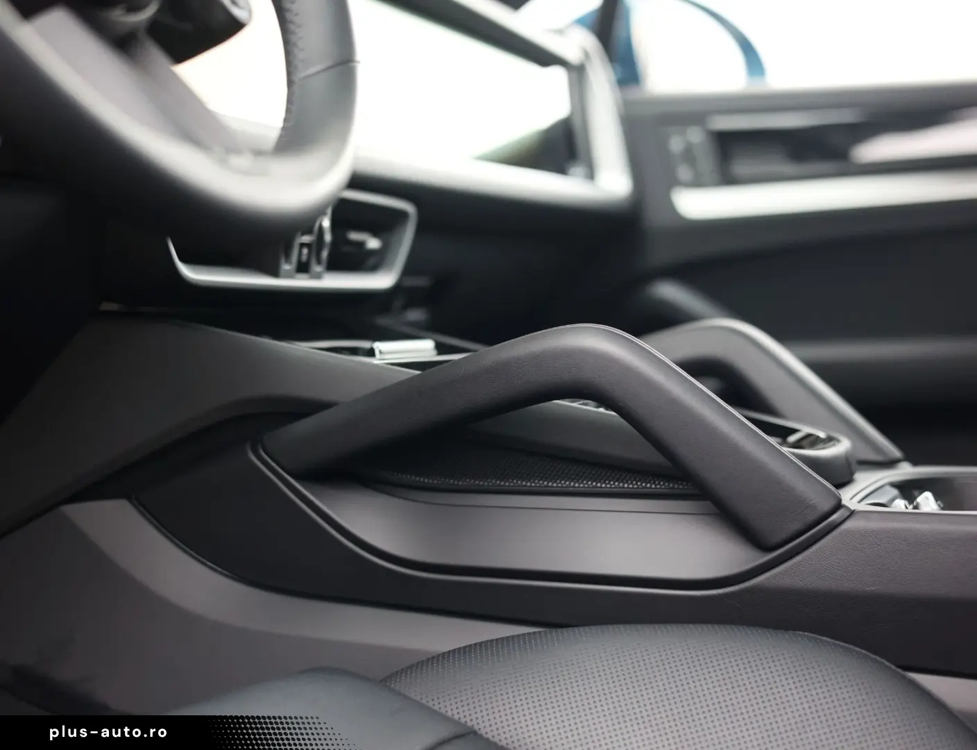 PORSCHE Cayenne Coupe E-Hybrid   Pano - AHK