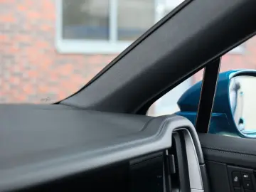 PORSCHE Cayenne Coupe E-Hybrid   Pano - AHK