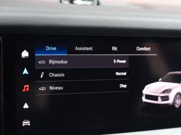 PORSCHE Cayenne Coupe E-Hybrid   Pano - AHK