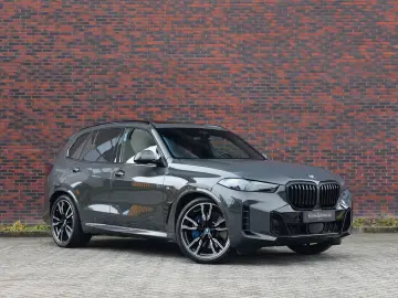 BMW X5 50e xDrive   Skylounge - AHK - HUD
