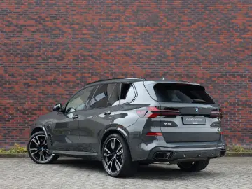 BMW X5 50e xDrive   Skylounge - AHK - HUD