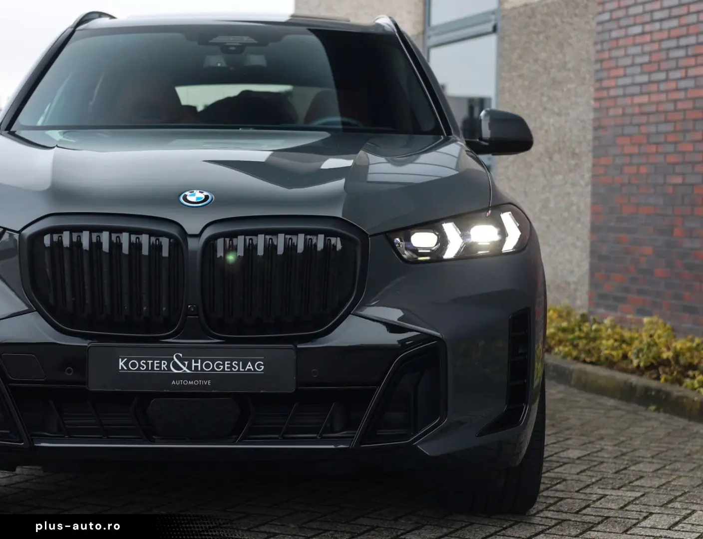 BMW X5 50e xDrive   Skylounge - AHK - HUD