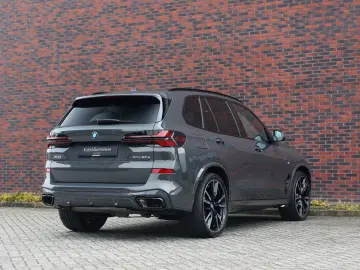BMW X5 50e xDrive   Skylounge - AHK - HUD