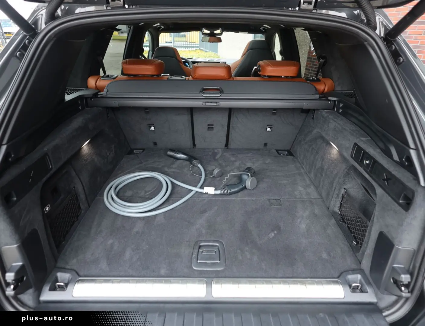 BMW X5 50e xDrive   Skylounge - AHK - HUD