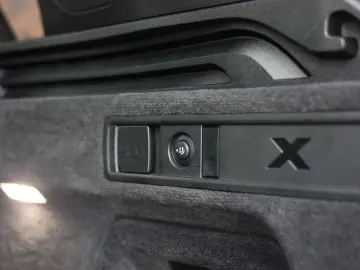 BMW X5 50e xDrive   Skylounge - AHK - HUD