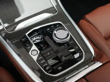 BMW X5 50e xDrive   Skylounge - AHK - HUD