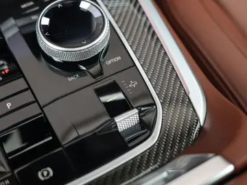 BMW X5 50e xDrive   Skylounge - AHK - HUD