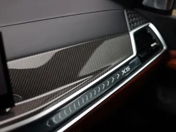 BMW X5 50e xDrive   Skylounge - AHK - HUD