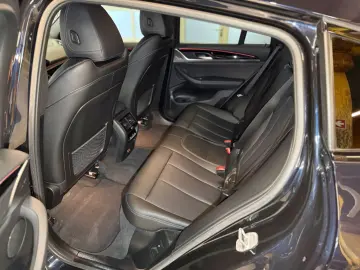 BMW X4 xDrive 30d M Sport~STANDHEIZUNG~LASER~HEAD-UP