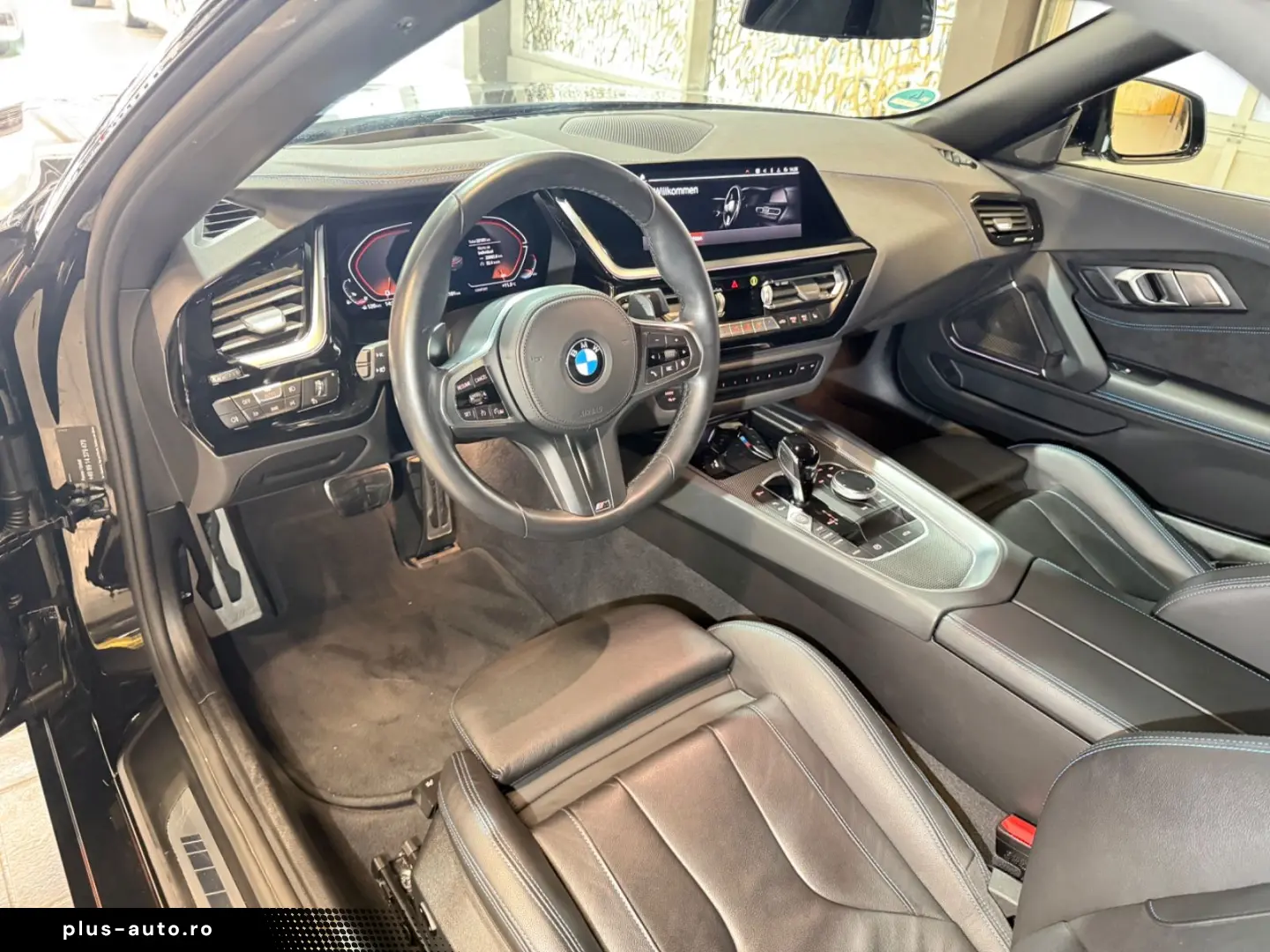 BMW Z4 M40i Roadster~LEDER~HEAD-UP~LED~ALU 19 ~