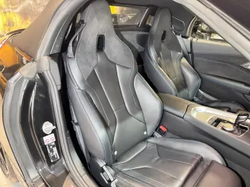 BMW Z4 M40i Roadster~LEDER~HEAD-UP~LED~ALU 19 ~