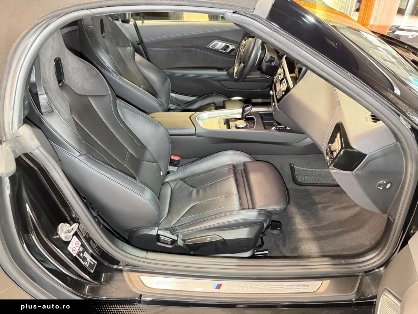 BMW Z4 M40i Roadster~LEDER~HEAD-UP~LED~ALU 19 ~