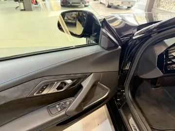 BMW Z4 M40i Roadster~LEDER~HEAD-UP~LED~ALU 19 ~