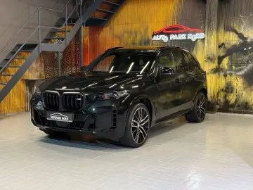 BMW X5 M60i xDrive SKY LOUNGE~HEADUP~GLAS~STANDG~B&W