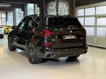 BMW X5 M60i xDrive SKY LOUNGE~HEADUP~GLAS~STANDG~B&W