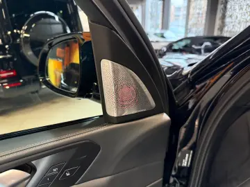 BMW X5 M60i xDrive SKY LOUNGE~HEADUP~GLAS~STANDG~B&W