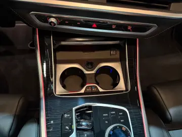 BMW X5 M60i xDrive SKY LOUNGE~HEADUP~GLAS~STANDG~B&W