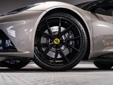 LOTUS Emira 3.5 V6 First Edition RFK BLACK  SCHALTER