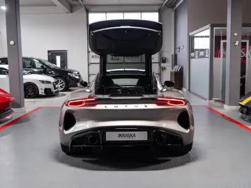 LOTUS Emira 3.5 V6 First Edition RFK BLACK  SCHALTER