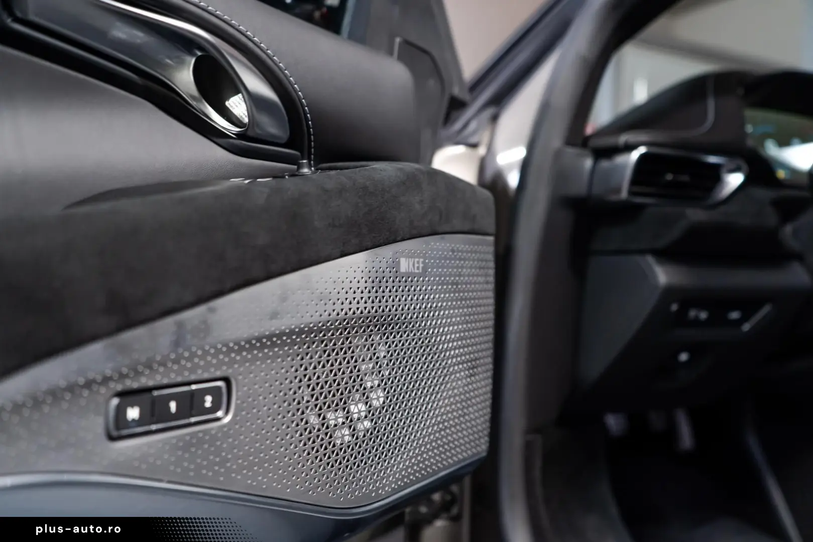 LOTUS Emira 3.5 V6 First Edition RFK BLACK  SCHALTER