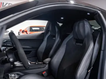 LOTUS Emira 3.5 V6 First Edition RFK BLACK  SCHALTER